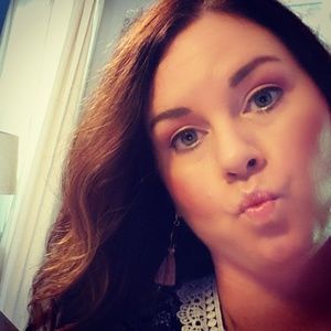 Meet your Posher, Christy